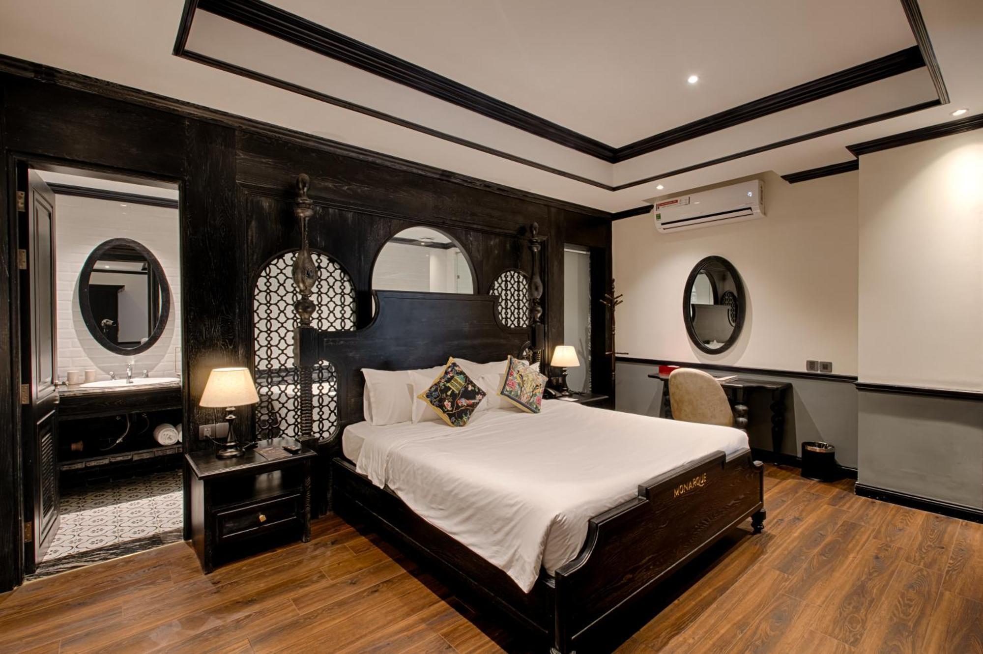 Monarque Hotel Danang Extérieur photo
