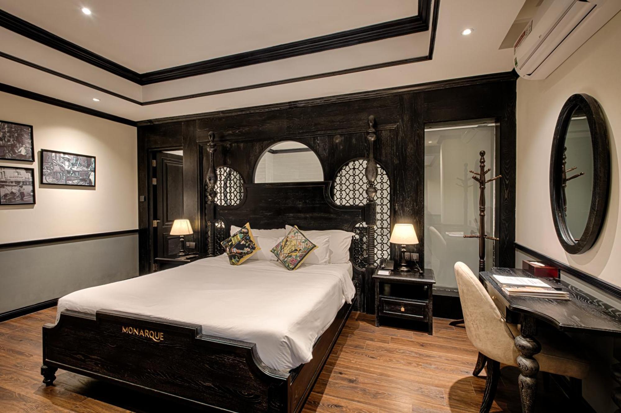 Monarque Hotel Danang Extérieur photo
